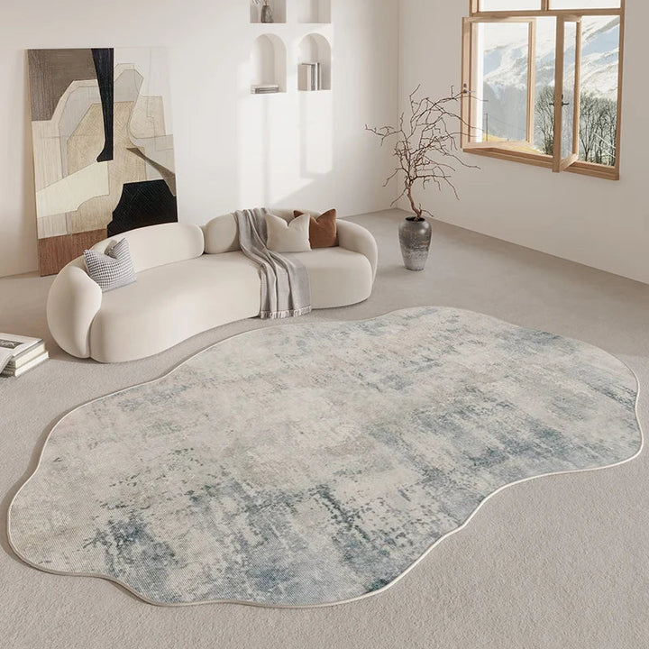 Decoración del hogar con alfombra abstracta moderna, diseño irregular y vibrante estilo acuarela.