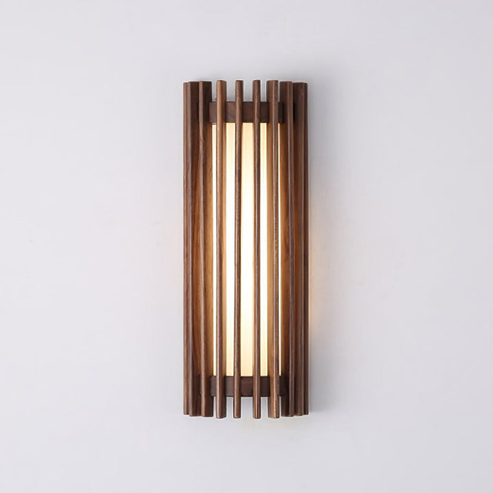 Aplique de pared LED de diseño elegante con luz cálida, ideal para crear un ambiente acogedor.