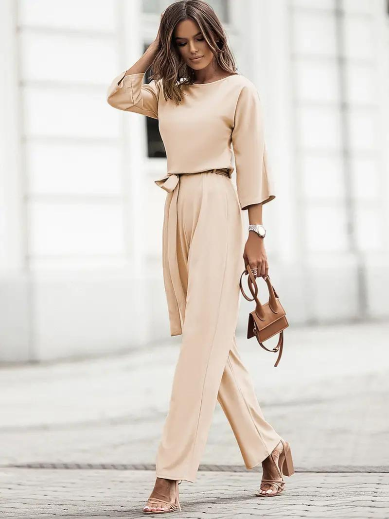 Jumpsuit negro elegante mujer, pierna ancha, para fiestas y ocasiones formales, un clásico.