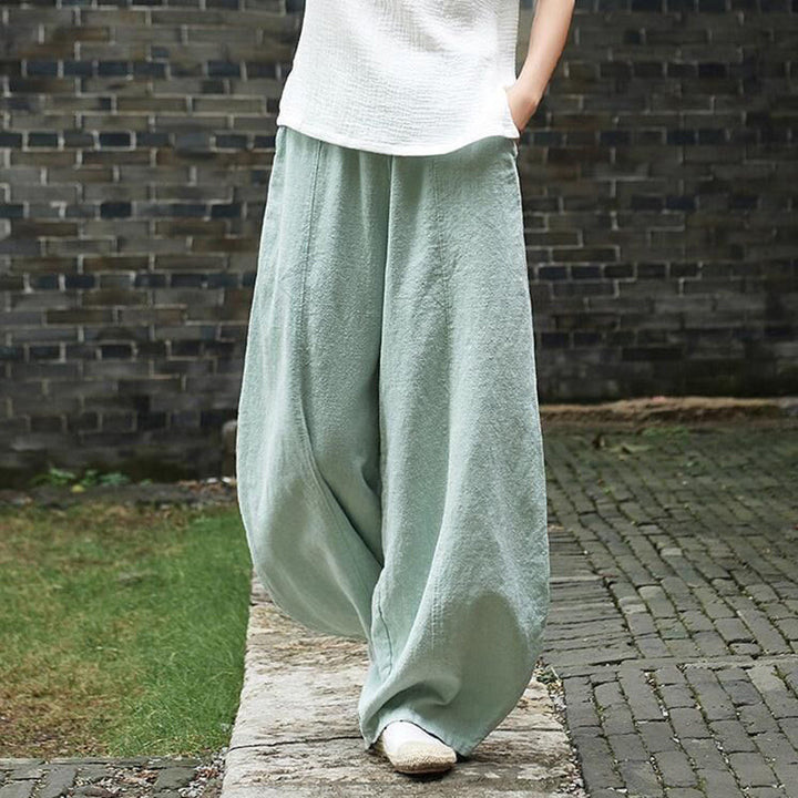 Pantalón casual de mujer de algodón para verano, ligero y con pierna recta.