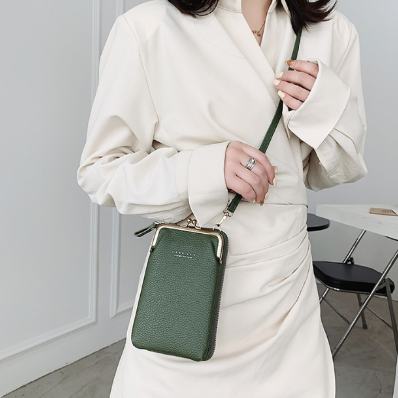 Práctico bolso pequeño bandolera para mujer, con correa ajustable para móvil, ideal para viajes y paseos urbanos.