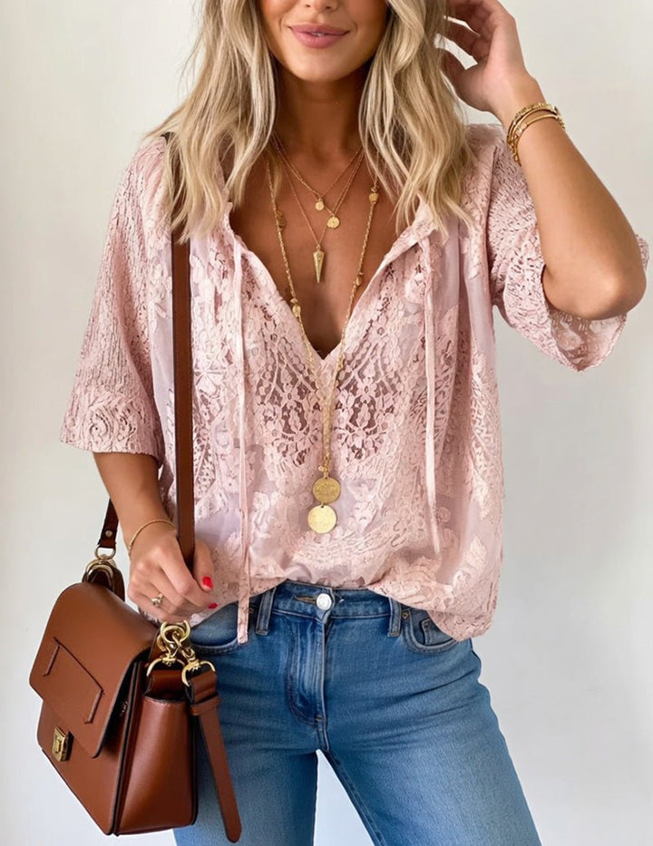 Blusa mujer elegante con volantes, escote V y mangas acampanadas. Ideal para primavera verano, estilo casual y diurno.