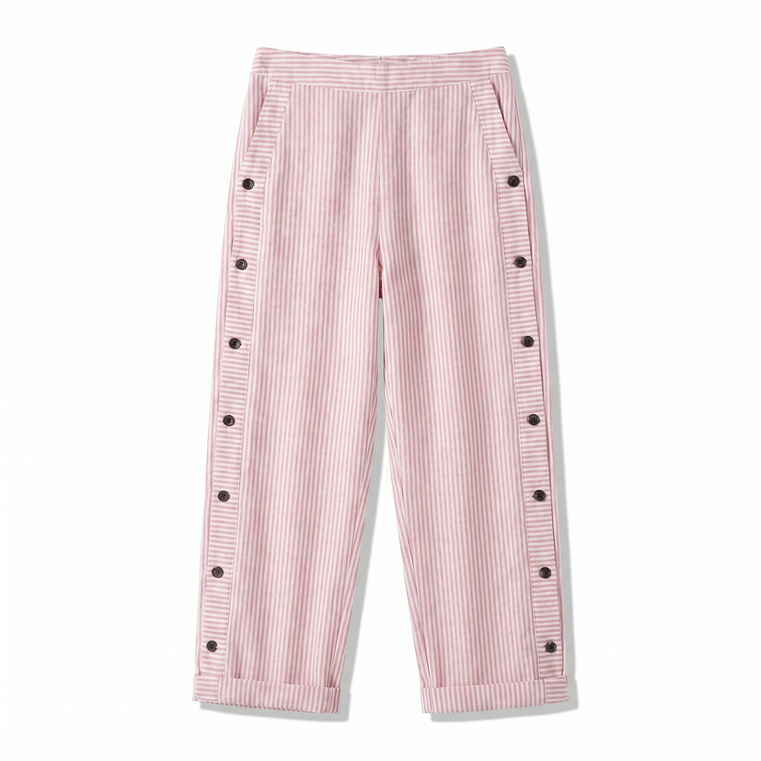 Pantalón femenino rayado, muy cómodo y con botones frontales.