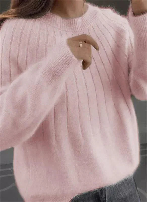 Suave jersey de cachemira para mujer, diseño elegante, perfecto para la moda de otoño.