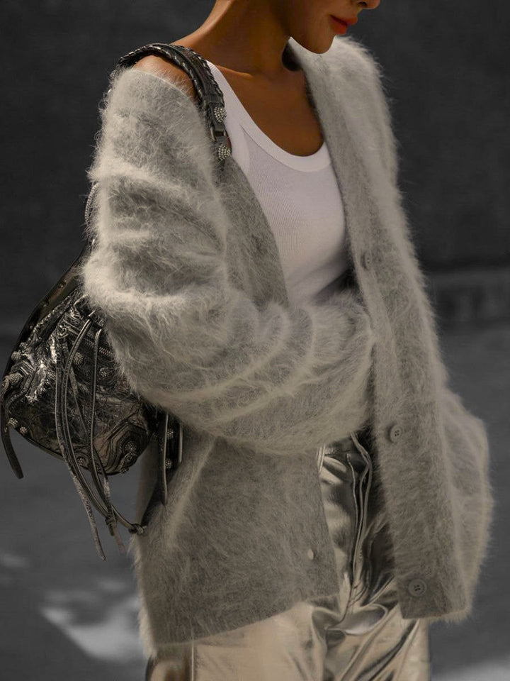Cárdigan de mohair para mujer, cuello V. Tejido cálido y confortable, perfecto para estilo casual de otoño/invierno.