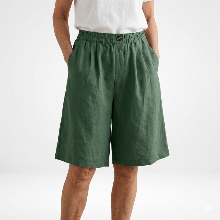 Pantalones cortos de mujer con diseño amplio y cintura elástica, ideales para comodidad en verano.