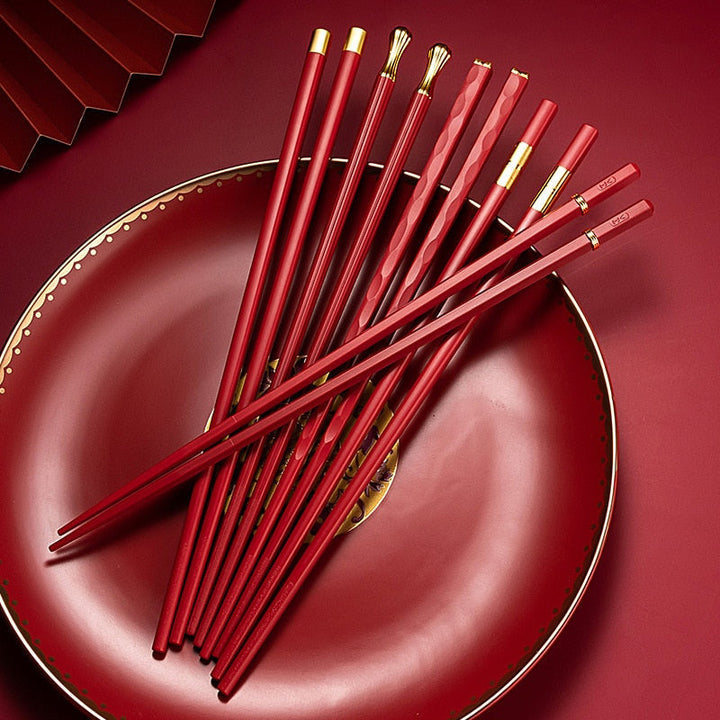 Palillos reutilizables de aleación de lujo para cocina. Juego de 5 pares con diseño elegante para mesa.