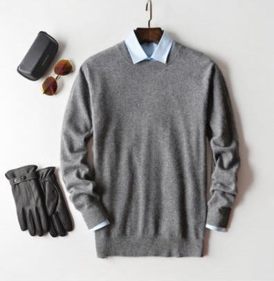Suéter para hombres, cuello redondo en color arena. Confortable y elegante, moda otoño/invierno.