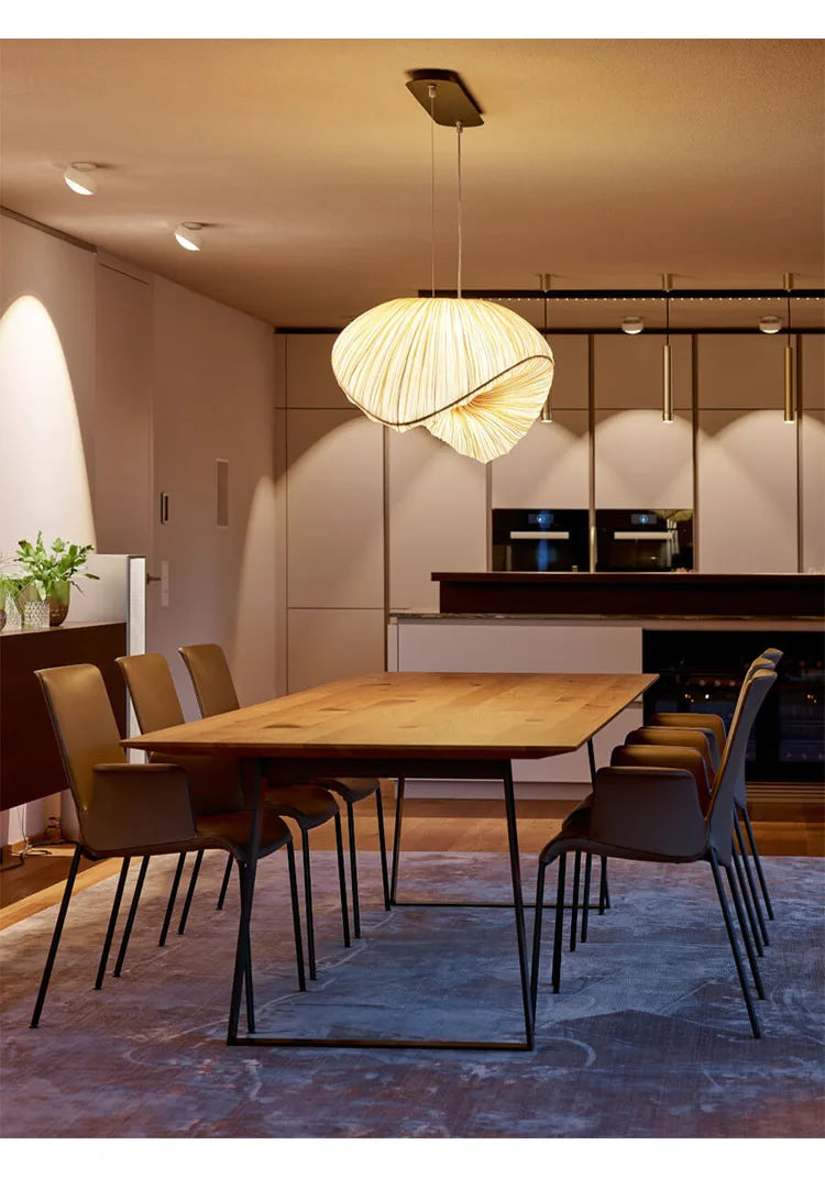Lámpara de techo LED moderna, diseño náutico minimalista, luz ambiente para cocina.