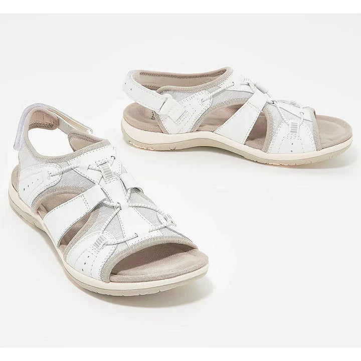 Atractivas sandalias acolchadas de mujer, diseño plano y abierto para disfrutar la comodidad y estilo del verano.