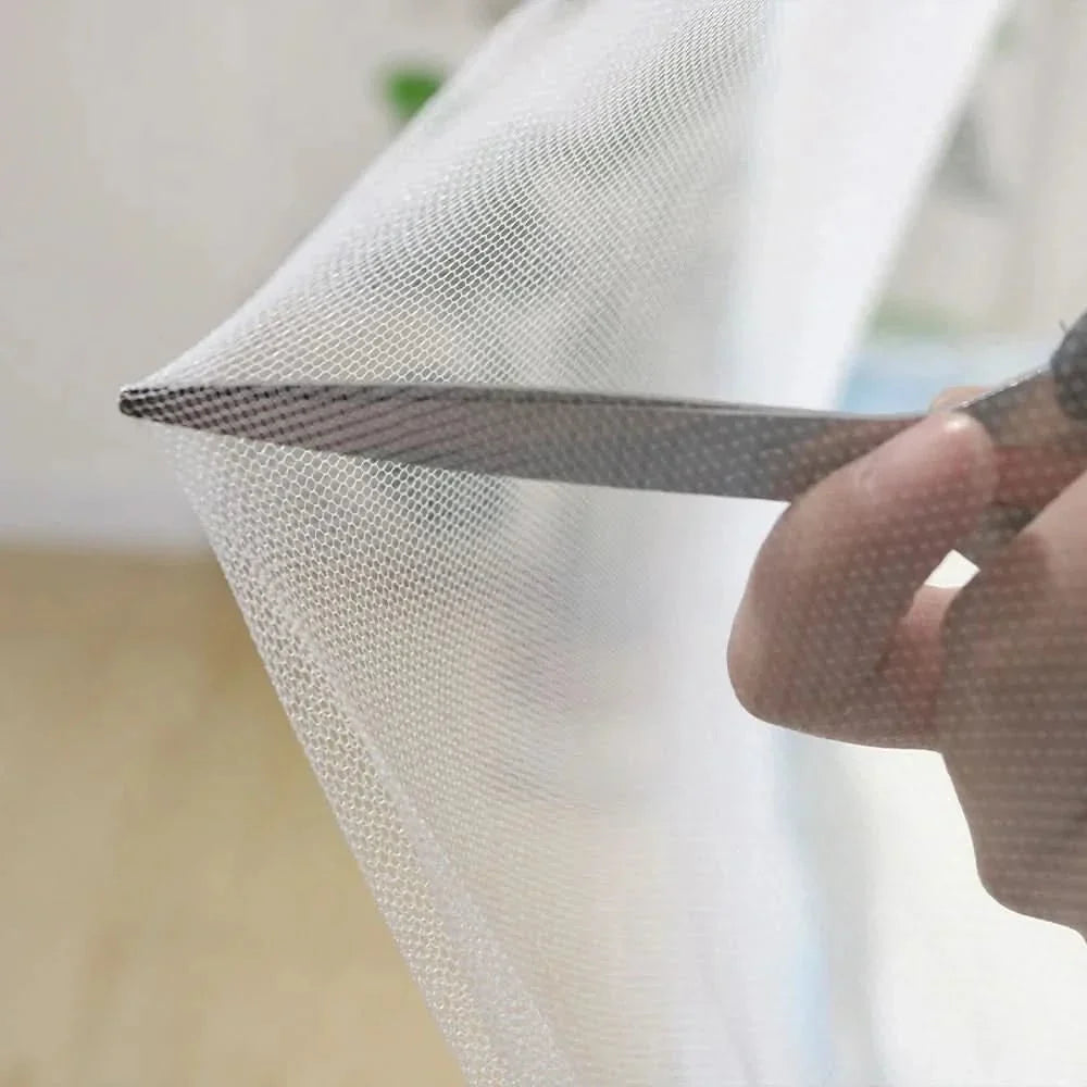 Mosquitera de viaje compacta y plegable. Protección efectiva contra insectos para camping y exteriores.