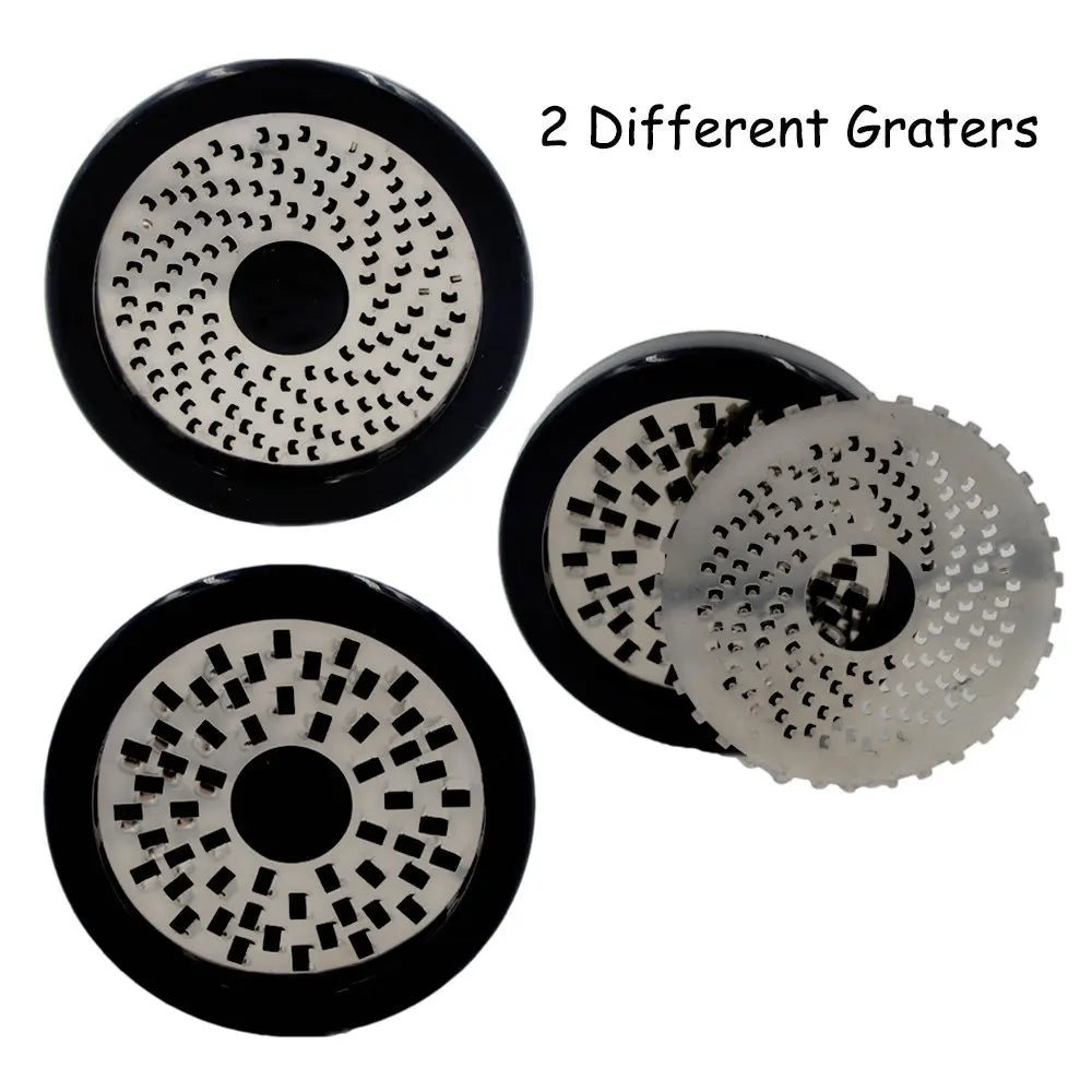 Utensilio de cocina rallador de acero inoxidable, ideal para quesos, zanahorias y otros alimentos.