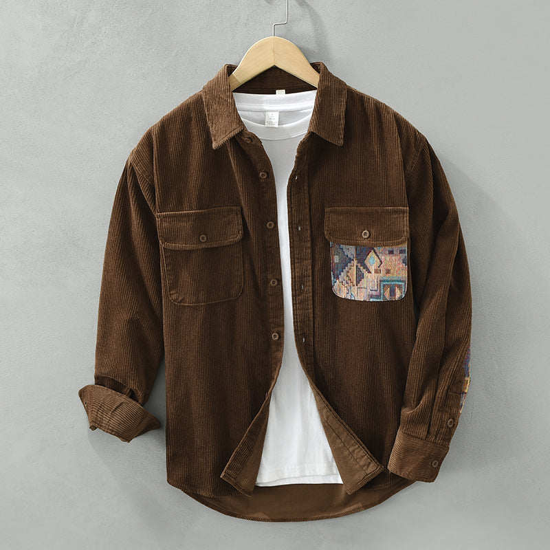 Camisa de hombre con botones, manga larga, para un look casual y elegante. Moda masculina versátil para toda ocasión.