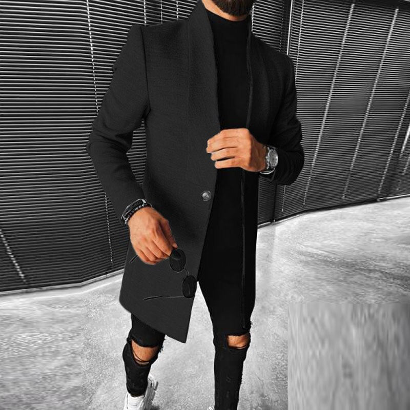 Chaqueta hombre urbana y versátil con estampado geométrico audaz. Ideal para ropa casual moderna.