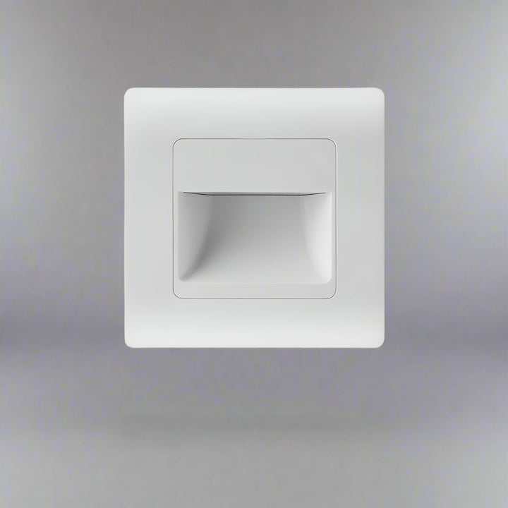 Lámpara de pared LED con sensor PIR para escaleras. Ideal para iluminación empotrada y seguridad en casa.