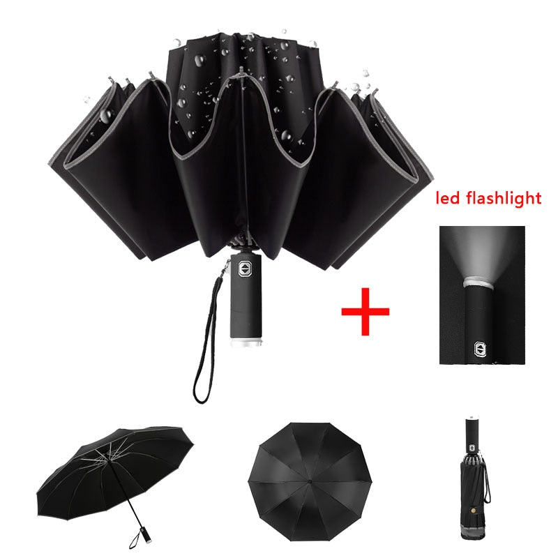 Paraguas antiviento con linterna LED integrada y apertura automática, esencial para días de lluvia y seguridad.