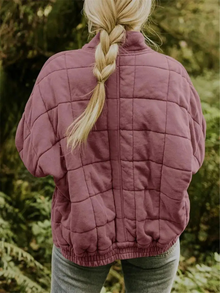 Chaqueta acolchada oversize para mujer, diseño contemporáneo para tu ropa de invierno.