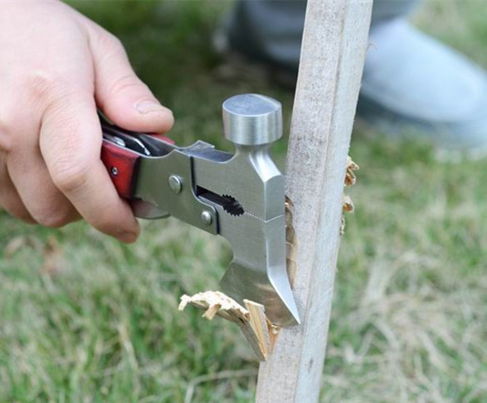 Martillo de aventura para campistas, herramienta multifuncional de acero resistente y portátil.