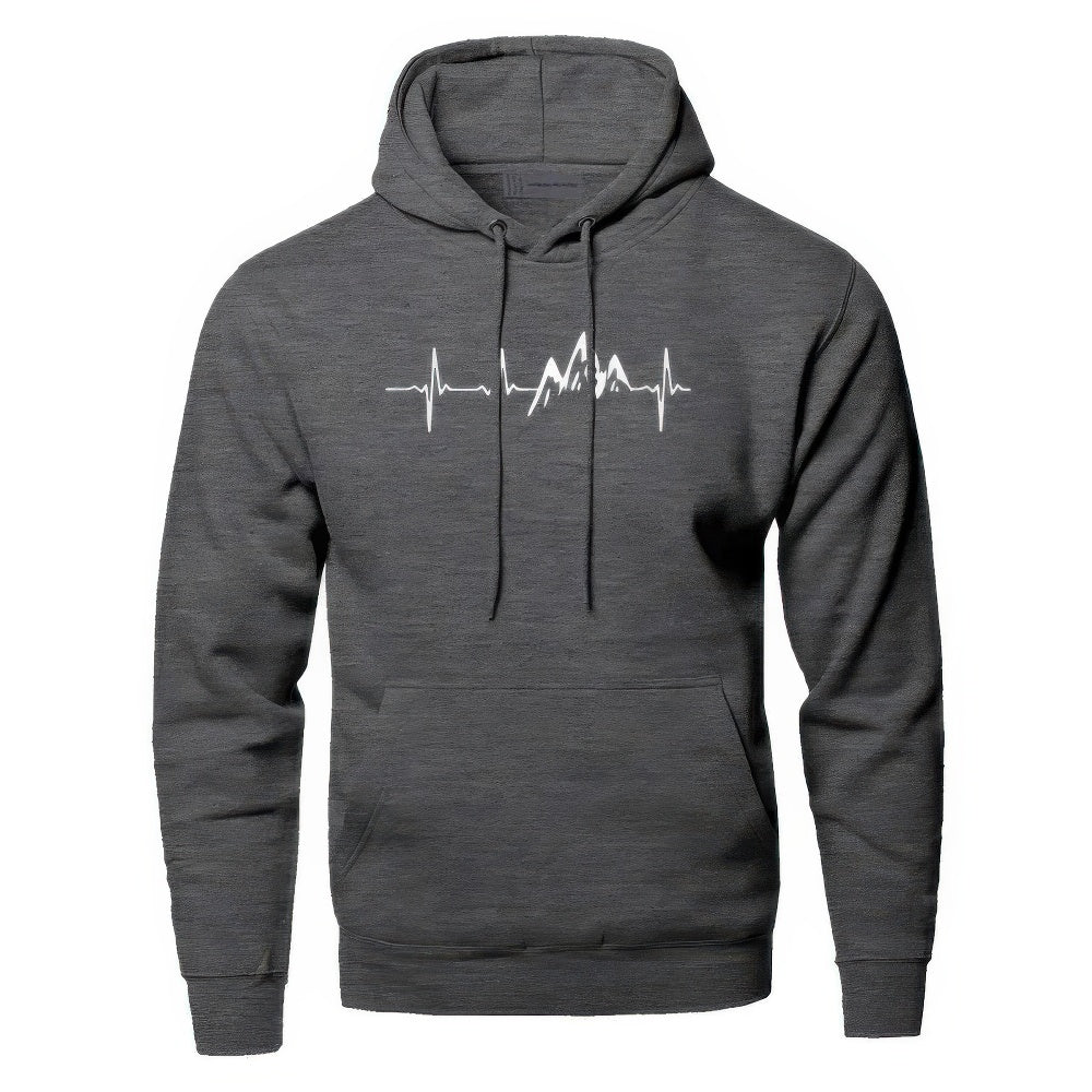 Sudadera gris de hombre con capucha, estampado de montaña y texto 'Aventura'. Estilo casual y confortable.