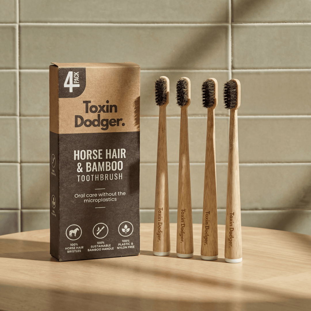 Cepillos de dientes de bambú ecológicos con cerdas naturales, pack de 4. Sin plástico, biodegradables.