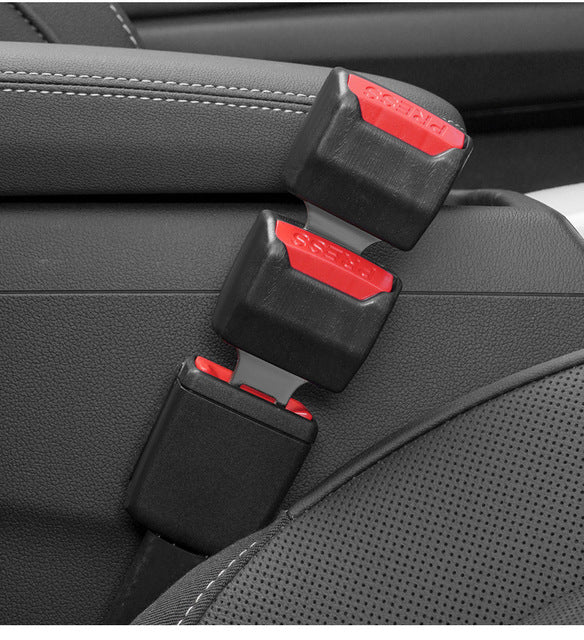Dos extensores de clip de cinturón de seguridad para coche. Accesorios universales para mayor seguridad y confort en viaje.