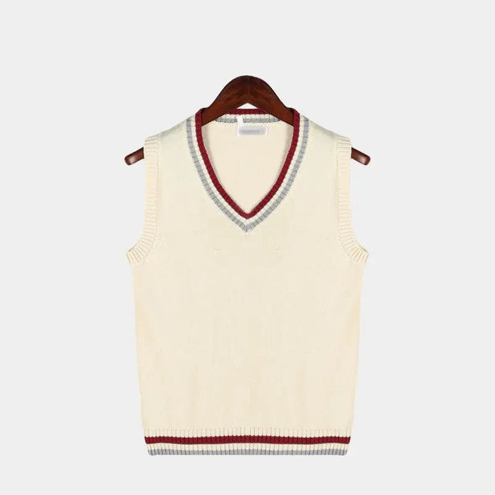 Ropa hombre: Chaleco de punto cuello en V, prenda versátil y sin mangas, ideal para invierno.