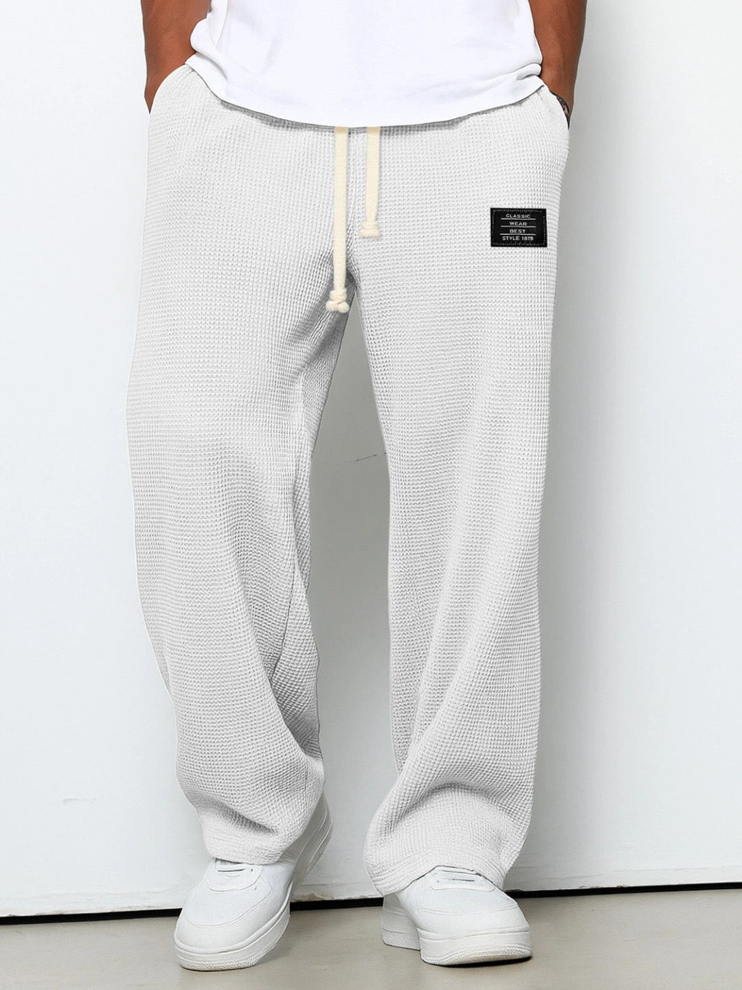 Ropa de diario: pantalón casual Santiago para hombre, versátil y de moda masculina. Estilo relajado.