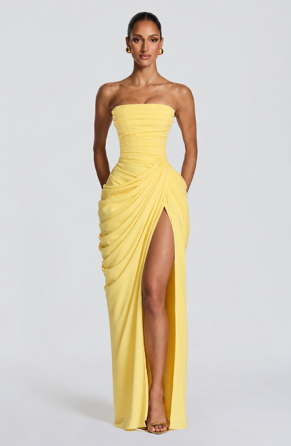 Vestido de noche largo elegante para mujer, sin tirantes, ideal para gala y eventos especiales.