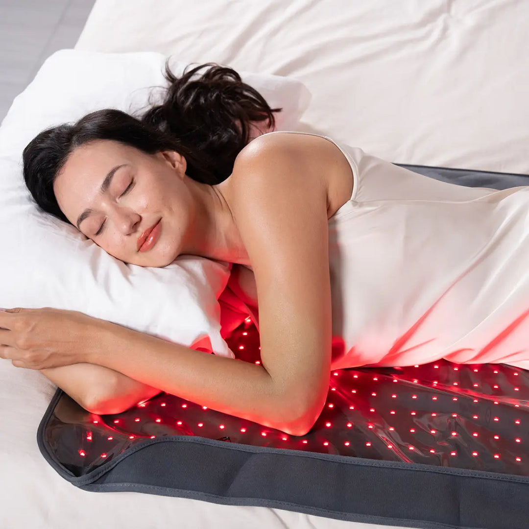 Dispositivo de belleza LED que estimula la regeneración celular para una piel radiante.
