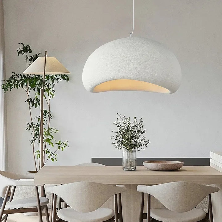 Lámpara de techo colgante para salón, diseño industrial y geométrico en acabado cemento moderno.
