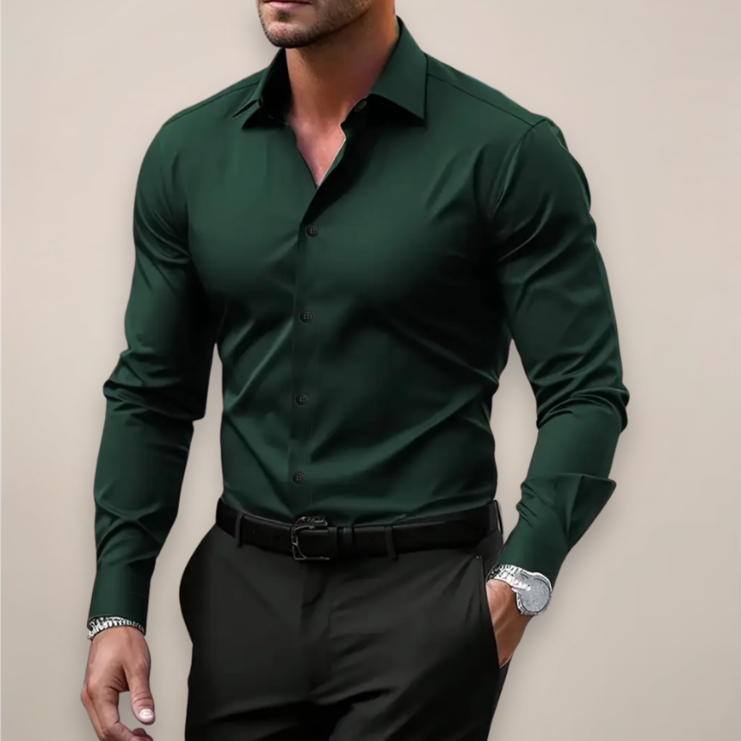 Camisa de vestir para hombre en tejido suave, manga larga, ajuste slim fit, confortable para el día a día.