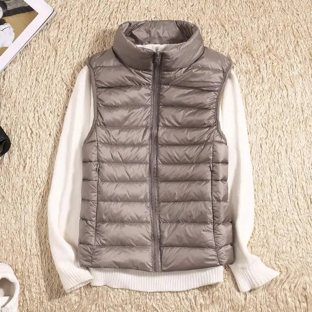 Chaleco acolchado ultraligero sin mangas para mujer, ideal para capas en otoño e invierno.