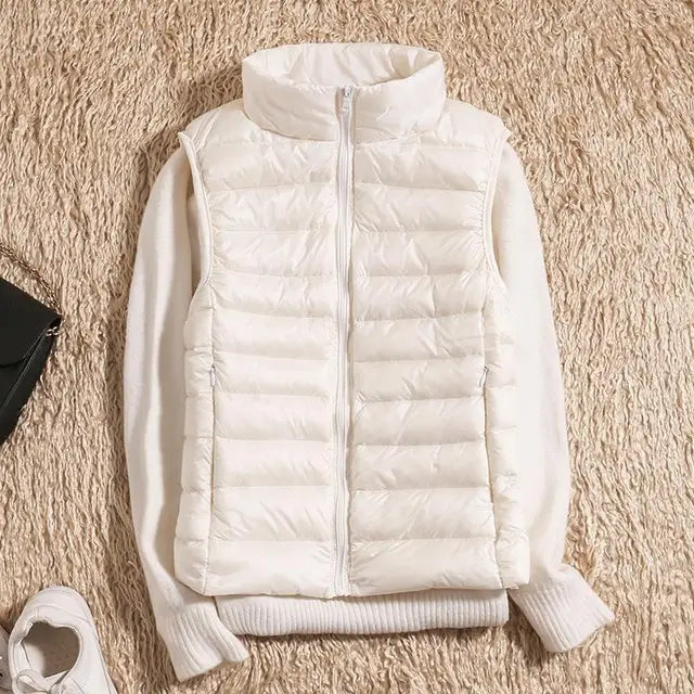 Ropa exterior: chaleco acolchado ultraligero de mujer, combina estilo casual y calidez para invierno.