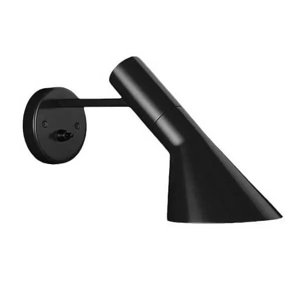 Lámpara LED funcional para escritorio, con iluminación cálida y diseño adaptable a estudio y oficina en casa.