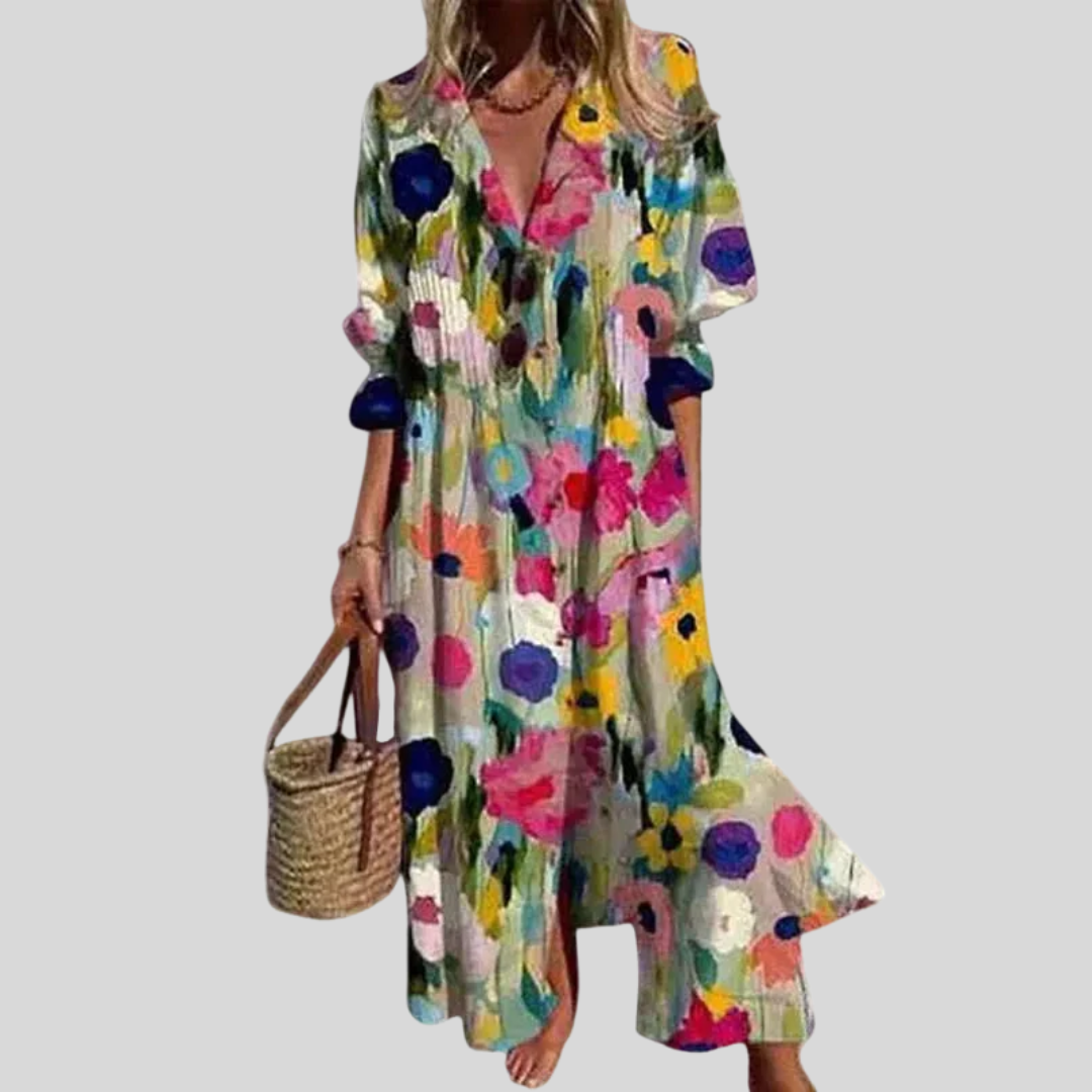 Vestido maxi bohemio elegante para mujer, estampado floral fluido, ideal para verano y vacaciones.