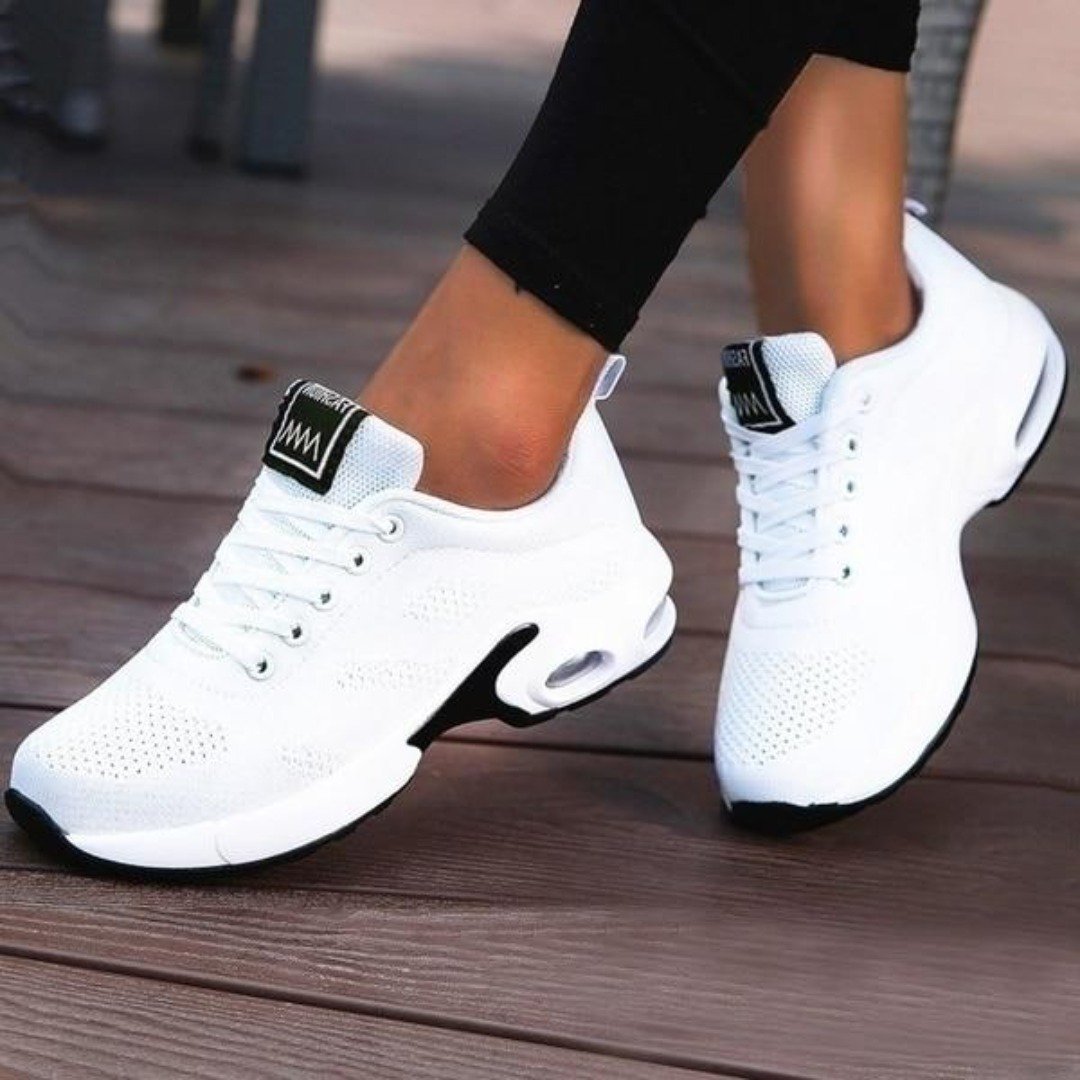 Zapatillas de moda para mujer, diseño mesh y cordones. Calzado deportivo casual, cómodo y transpirable.