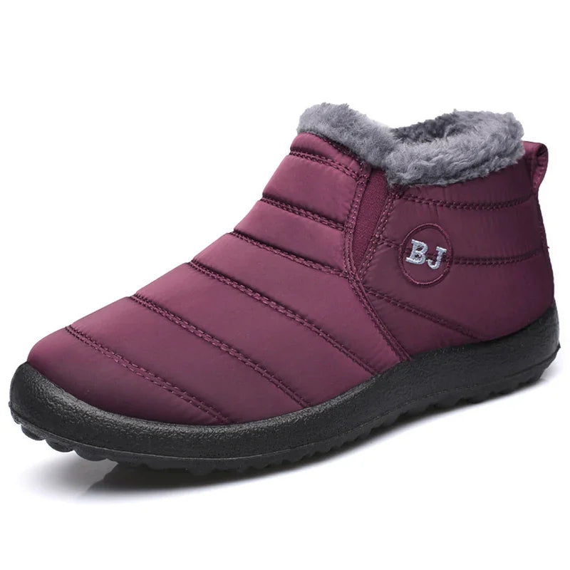 Botas de invierno unisex, ideales para el frío. Calzado cálido, moderno y con suela antideslizante para la nieve.