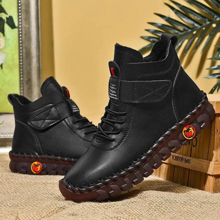 Botas de invierno YARA, el calzado perfecto para mujeres que buscan calidez, estilo y confort en días fríos.
