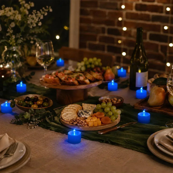 Ambiente festivo con 100 velas LED. Luz cálida que realza la decoración de cualquier fiesta.