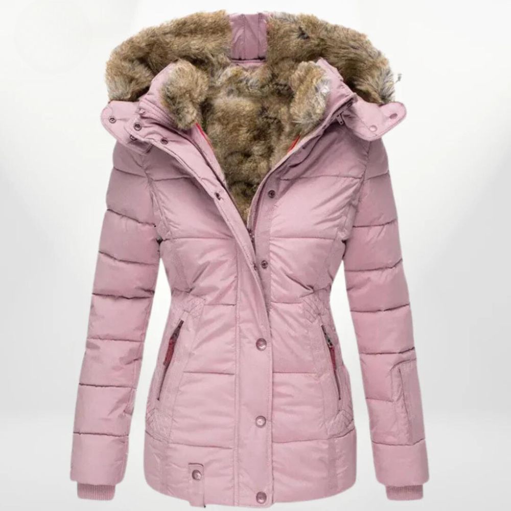 Mujer vistiendo abrigo de invierno elegante y cálido, estilo premium para el frío.