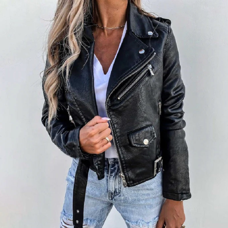 Chaqueta blazer de mujer elegante con solapa, ideal para looks casuales o formales. Disponible en negro y vinotinto.