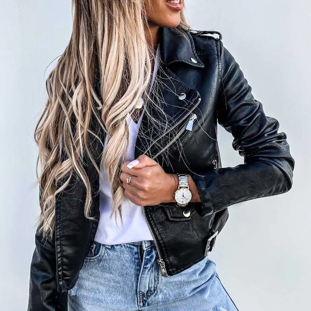 Ropa exterior de cuero: chaqueta de moto para mujer, estilo ajustado con cremalleras, disponible en negro y rojo.