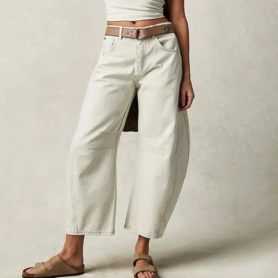 Vaquero fluido de moda para mujer, estilo ancho y cómodo, perfecto para un look casual y moderno.