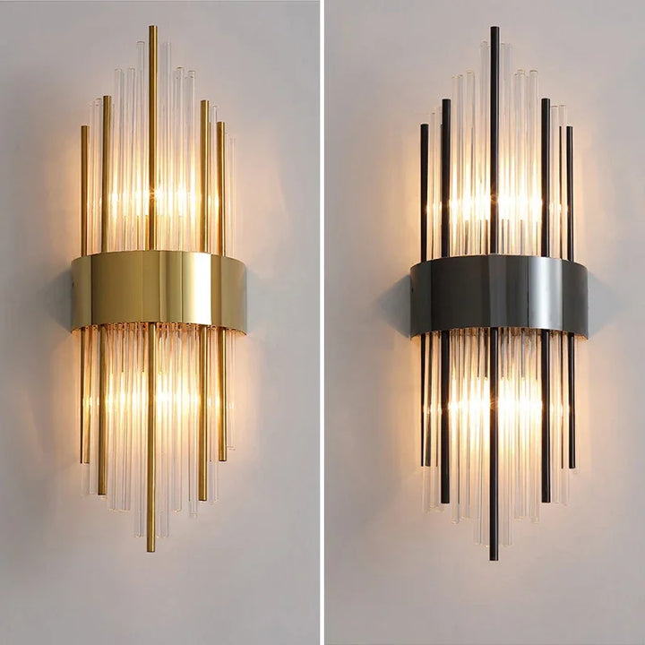 Elegante aplique de pared LED de lujo, iluminación interior moderna en acero y cristal.