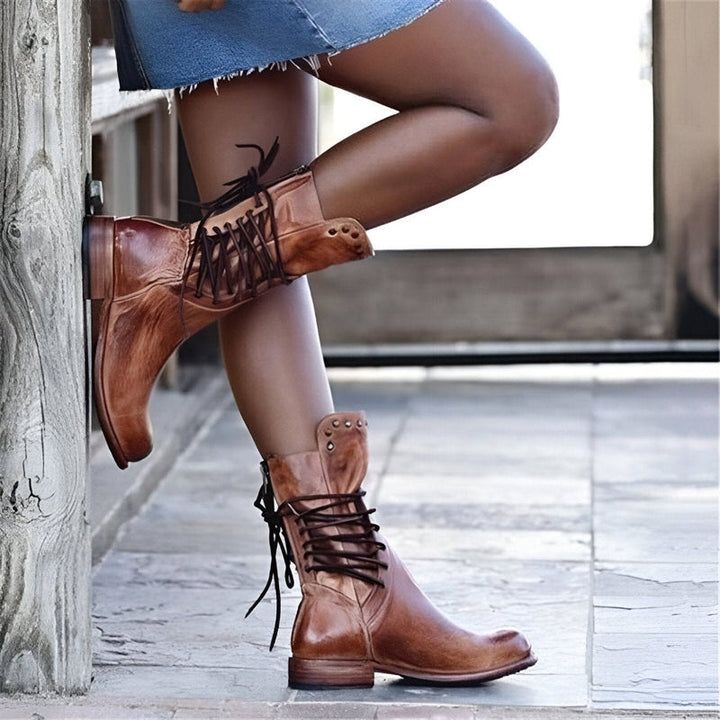 Botas de mujer cómodas y elegantes para otoño/invierno. Calzado femenino con estilo casual para uso diario.