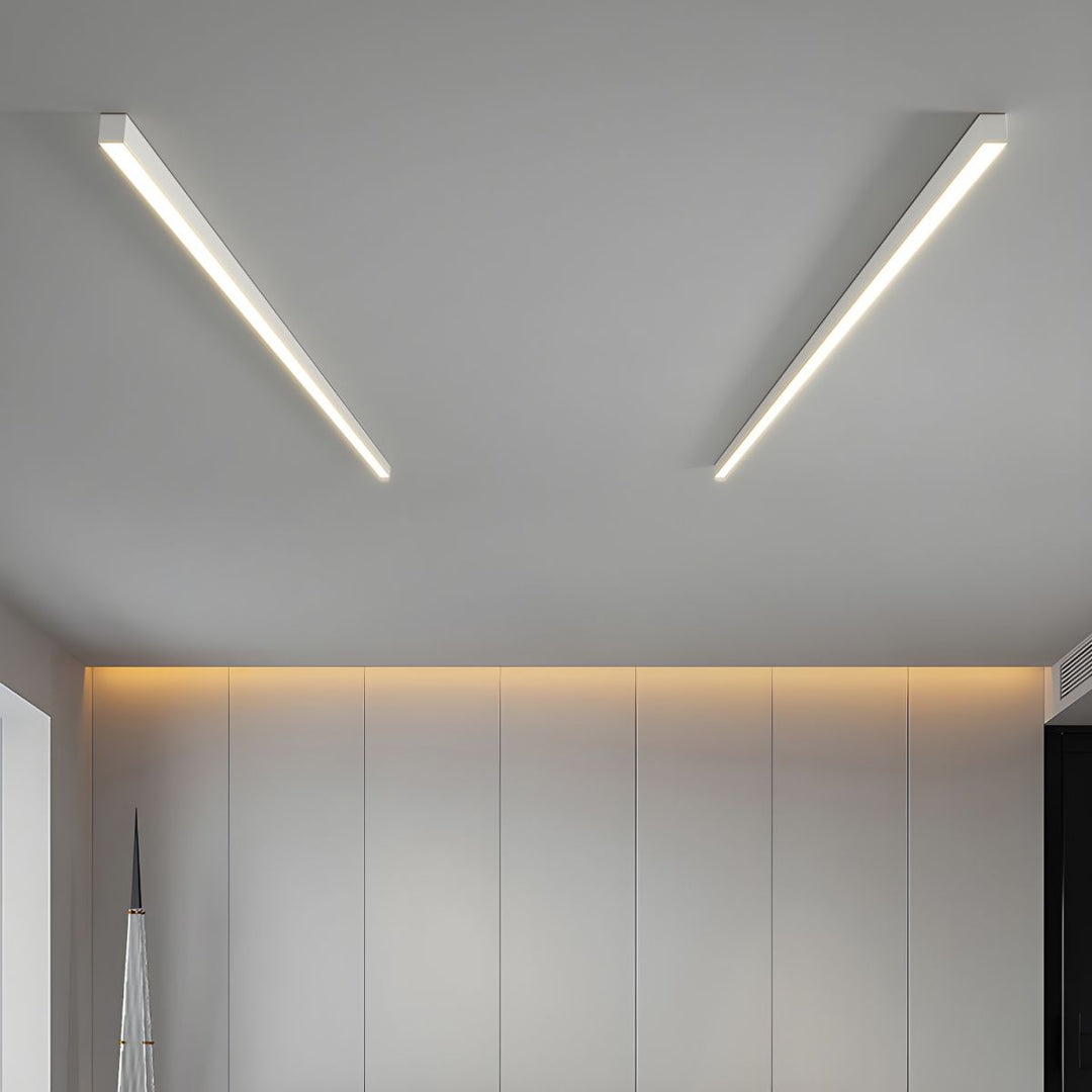 Luz LED lineal empotrada, 3 colores. Diseño minimalista para techos de oficina y recepción.