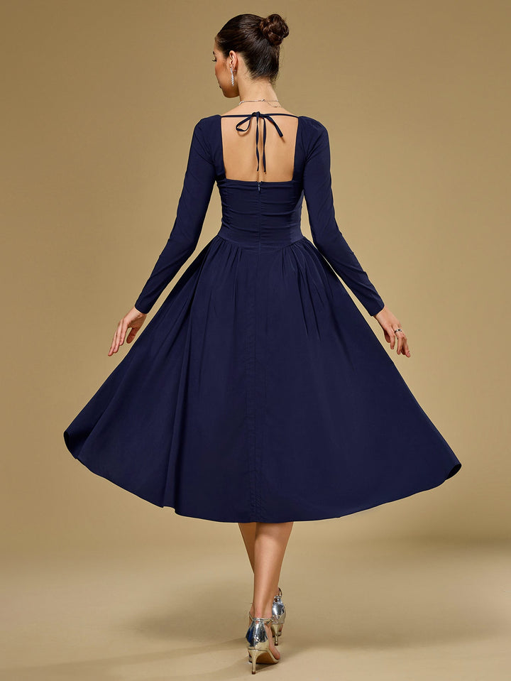 Vestido casual o de noche, línea A, manga larga, lazo espalda. Tu elección ideal.