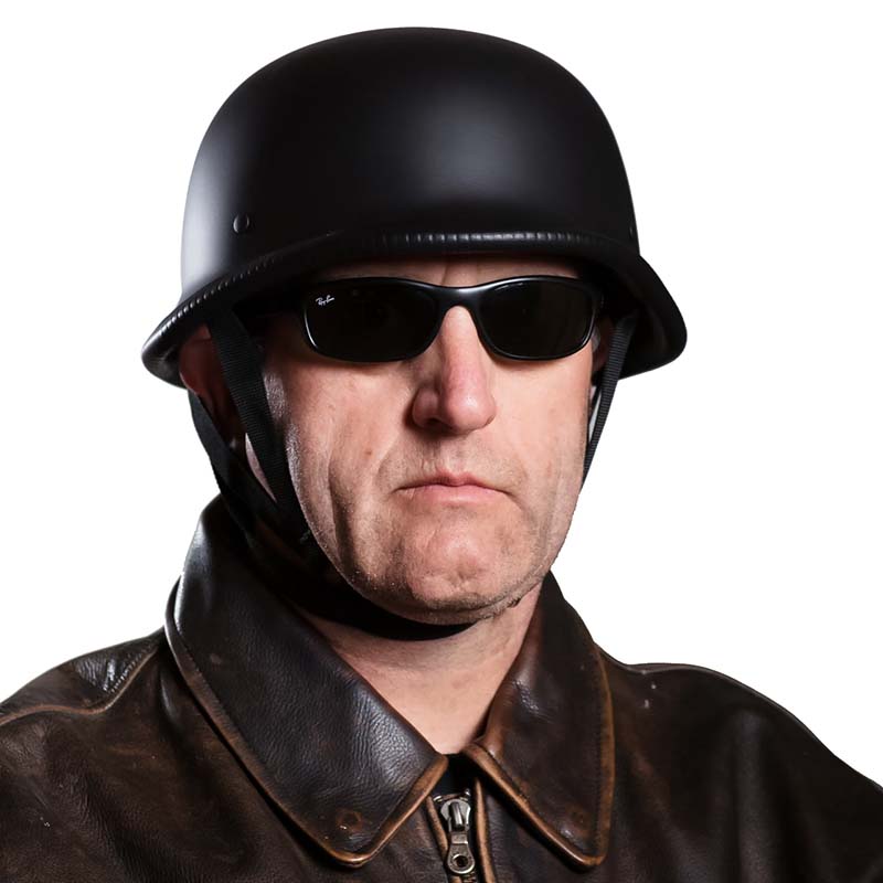 Casco urbano Avalor para motocicleta. Diseño abierto vintage, confort y protección ECE DOT para ciudad y rutas.