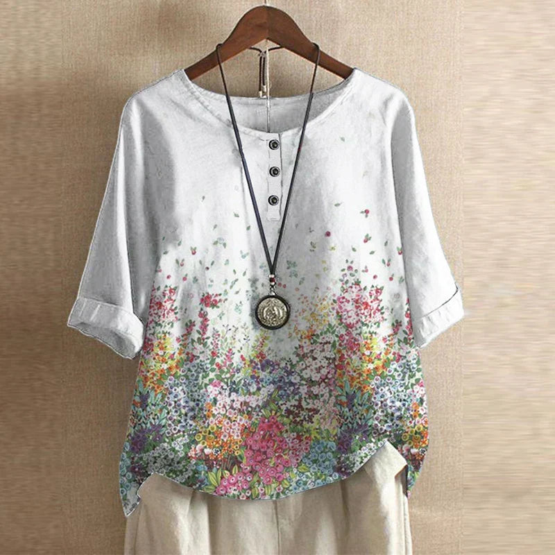 Blusa retro floral de mujer con ajuste moderno y relajado. Estilo vintage de algodón para primavera/verano.