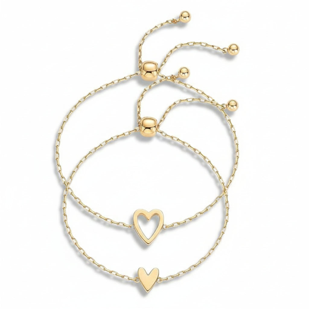 Pulsera de cadena ajustable con dije de corazón, ideal para parejas. Diseño minimalista unisex en dorado o plateado.